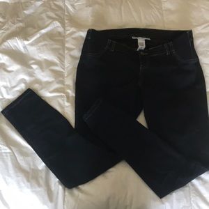 Liz Lange Maternity Jeggings